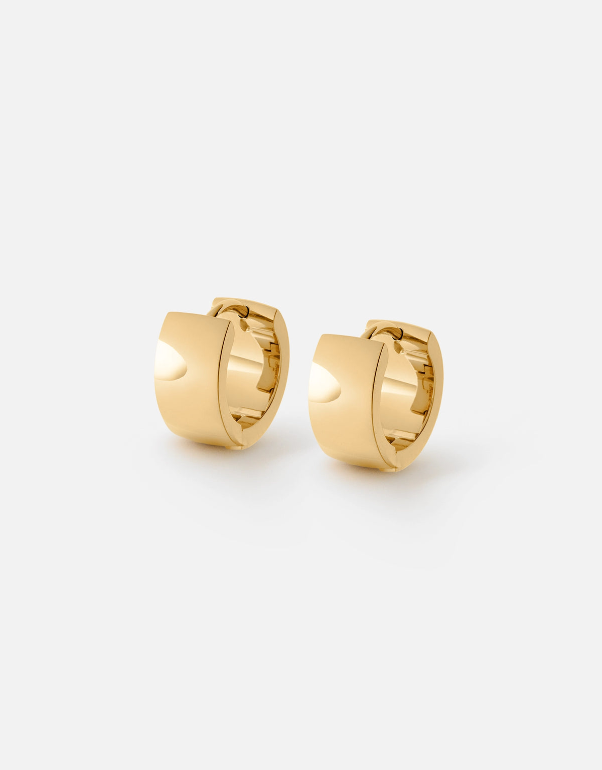 Maiya Huggie Earrings | 14K Gold
